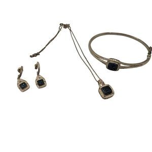925 Sterling Silver Blue Stone Jewelry Set Necklace Earrings Bracelet